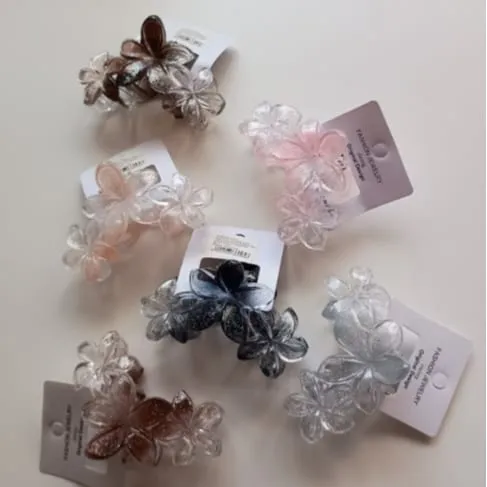 Broches de pelo triflor