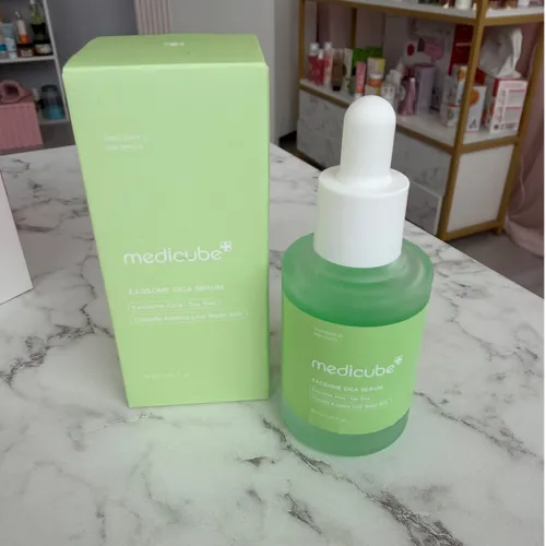 Medicube Exosome cica serum 