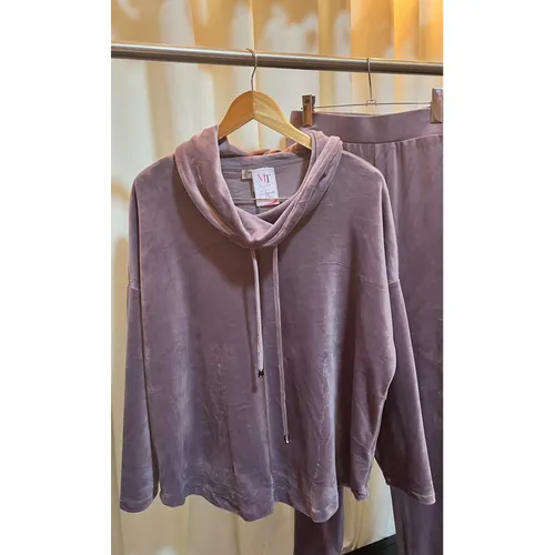 Conjunto plush
