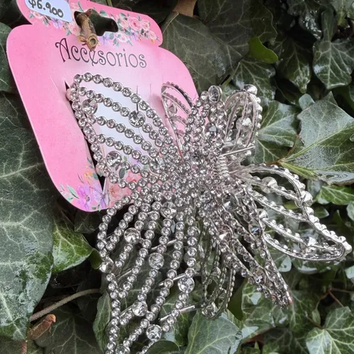 Broche