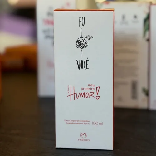 Spray corporal - humor rojo femenino 