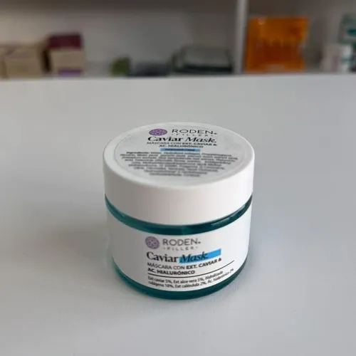 MASCARA CAVIAR