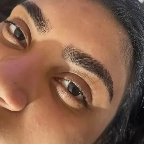 Laminado de cejas 