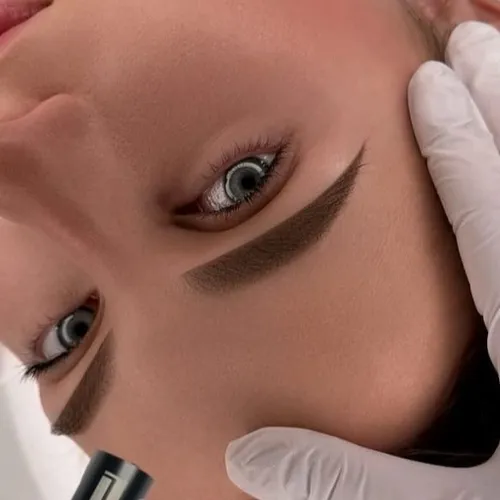 MICROPIGMENTACION DE CEJAS