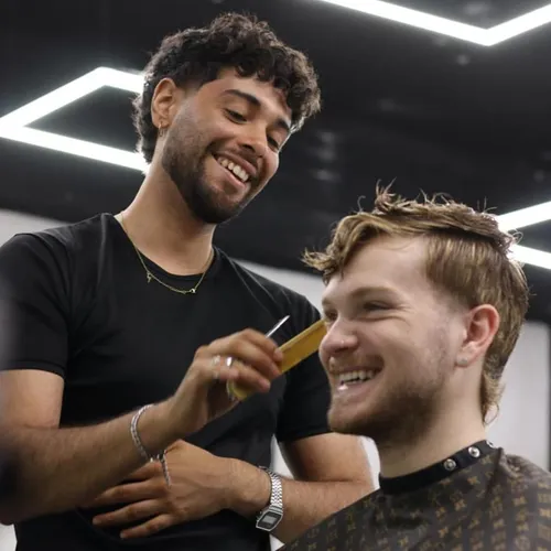 Corte de cabello + Barba