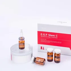 Contorno de ojos con microagujas 