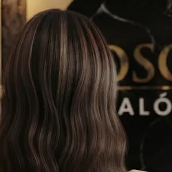 Mechas con gorro, cabello medio.
