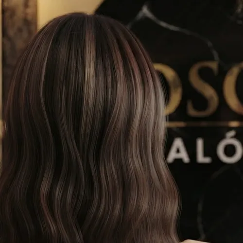 Mechas con gorro, cabello medio.