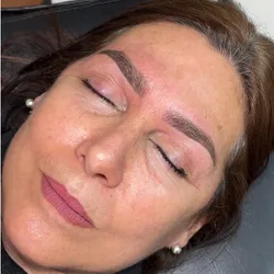 PODWER BROWS