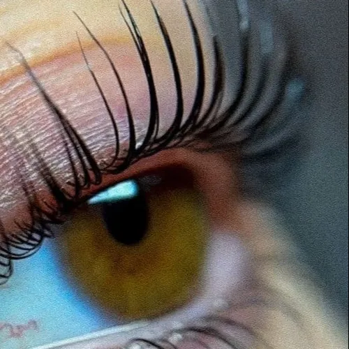 LASH LIFTING + BOTOX + KERATINA + TINTE
