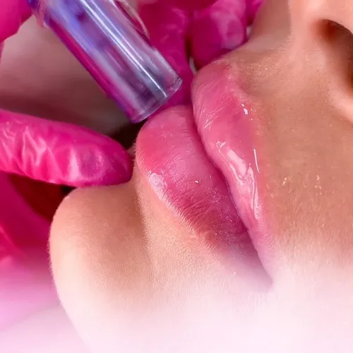 LIPS + LASH LIFTING 