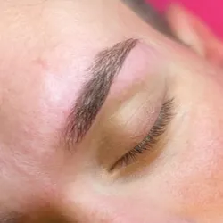 Diseño Perfilado + Henna BRASILERA 