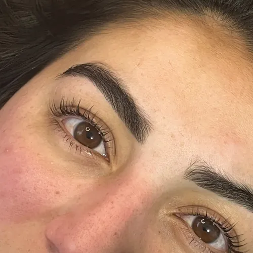 Brow design | Diseño y perfilado