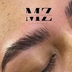 Perfilado de cejas 