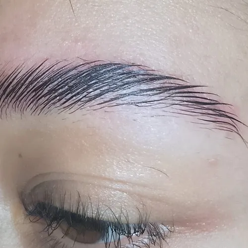 Laminado de cejas 