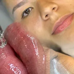 👁COMBO 3|PERFILADO+HYDRALIPS(hidratación profunda de labios