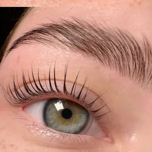 Full cejas y pestañas