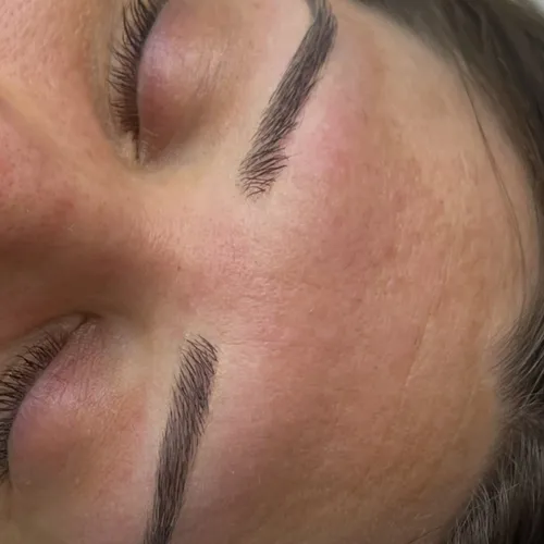 Perfilado de cejas 