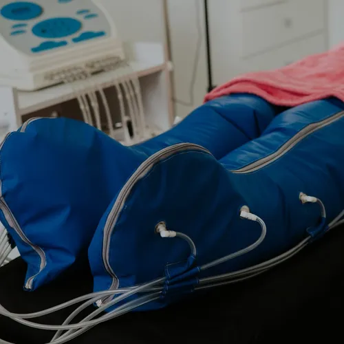 Facial + Relax: limpieza profunda + hidraglow + botas de presoterapia