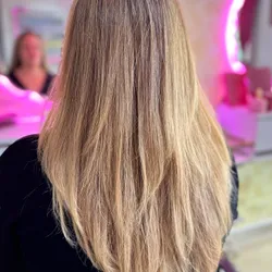 Corte de cabello (Incluye lavado y modelado)