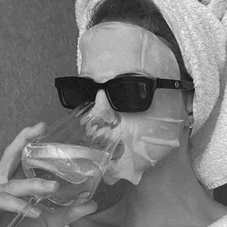 Cosmeto+ dermaplaning+ cabina led