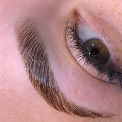 Laminado+ Perfilado de cejas+ Bozo