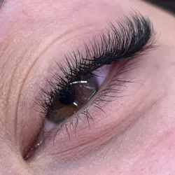 Half lashes 