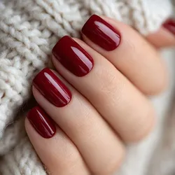 Manicura con esmaltado tradicional liso