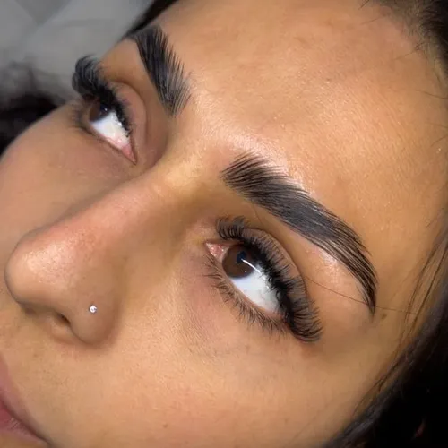 Laminado de cejas + perfilado
