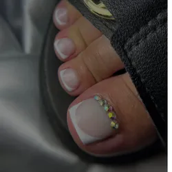 Esmaltado semipermanente en Pies