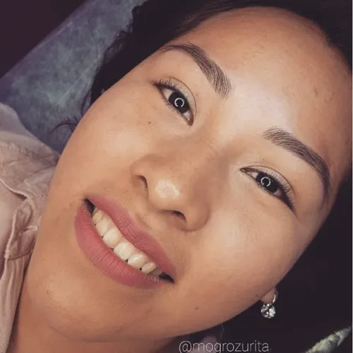 Lifting de pestañas + perfilado de cejas