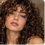 Corte en cabello largo, de Adrian Ortellado Estilista