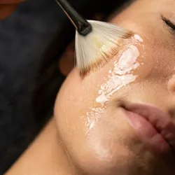 Limpieza facial más peeling 