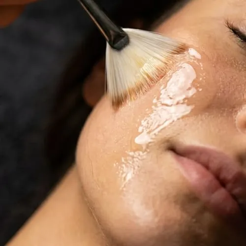Limpieza facial más peeling 