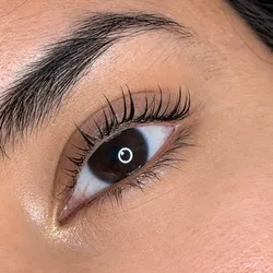 Lash Lifting (Incluye tinte y laminado)