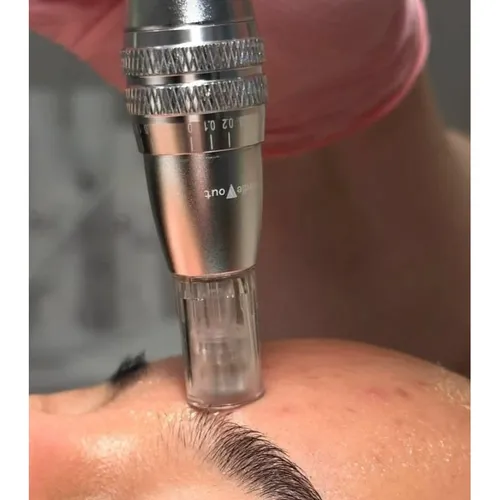 HIGIENE + MICRONEEDLING  / BEAUTY CLEAN, de ZENIA ATELIER