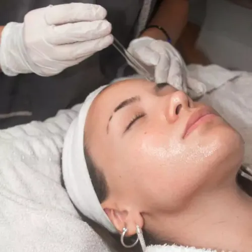 Limpieza facial sin extracción, de DA-masoterapeuta