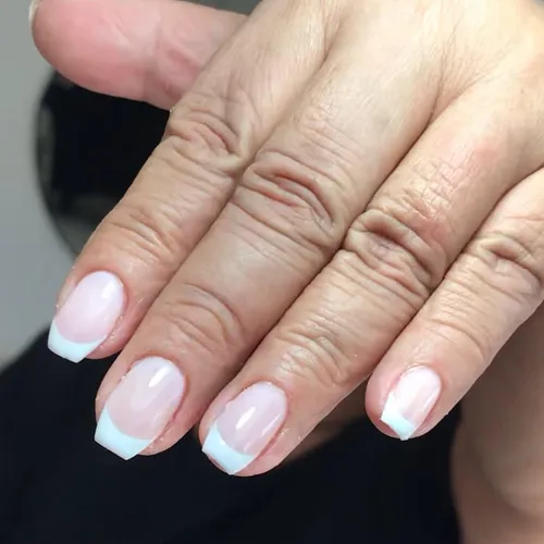 Esmaltado semipermanente, de Robles Studio