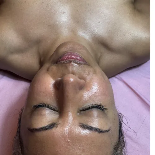 Limpieza facial Profunda, de Gabriela Muñoz