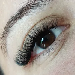 Hibridas con Volumen ( volumen tecnológico + Rimmel)