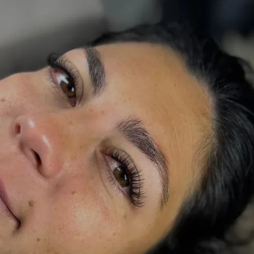 Extensiones de pestañas RIMEL