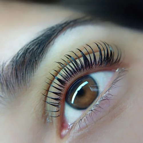 Lifting de pestañas botox + tinte + sérum G