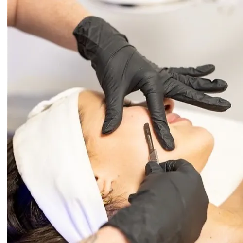 Dermaplaning 
