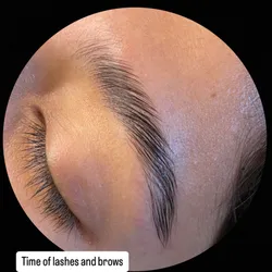 Laminado de cejas