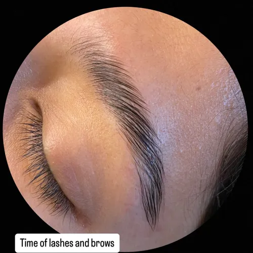 Laminado de cejas
