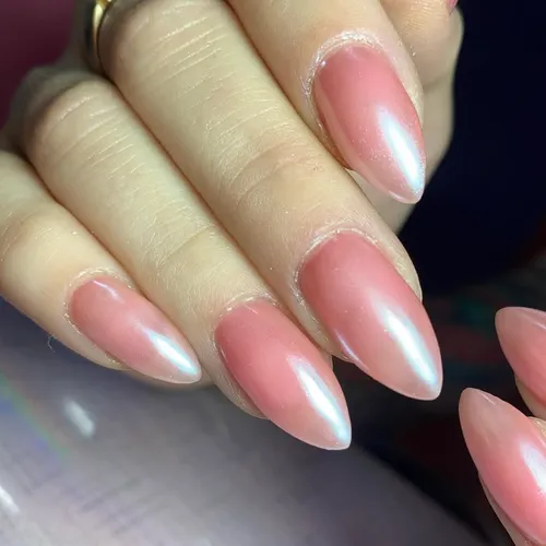 Kapping en gel con efecto aurora 