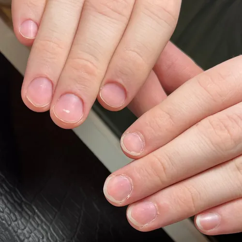 Limpieza de uñas 