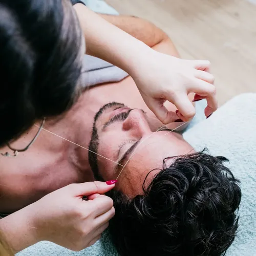 depilacion de cejas masculina