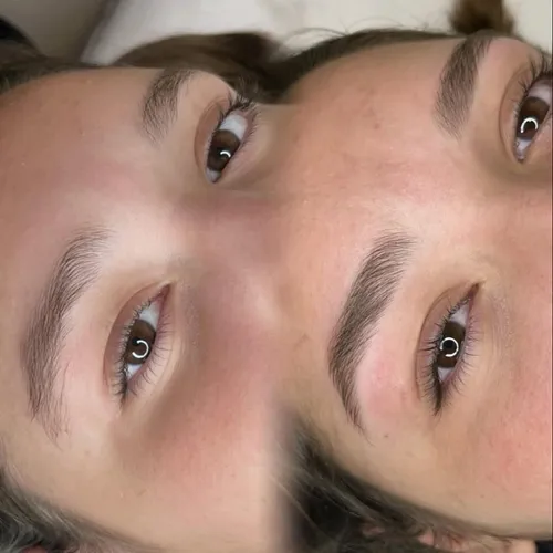 Perfilado de cejas