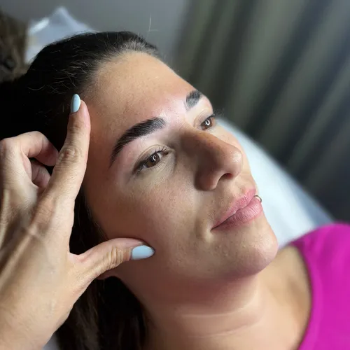 Laminado de cejas 